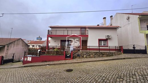 Villa in Aldeia de Santo António, Sabugal