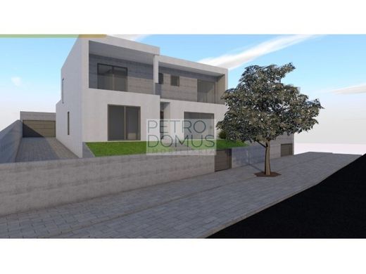 Villa a Marrazes, Leiria