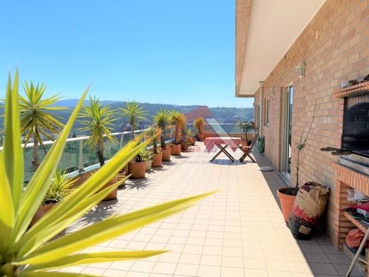 Appartement in Oliveira de Azeméis, Distrito de Aveiro