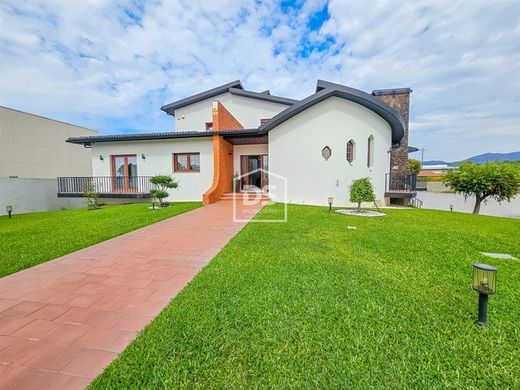 Villa in São Pedro da Torre, Valença