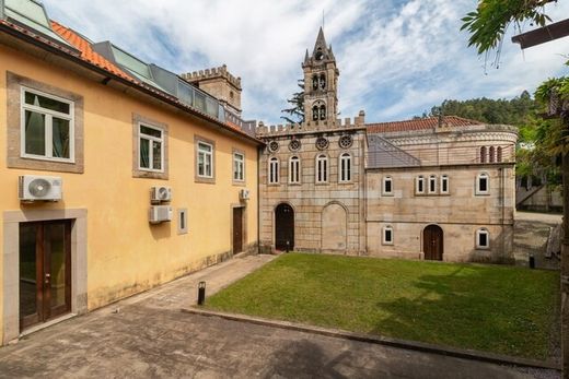 Fattoria a Bustelo, Cinfães