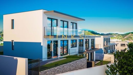 ‏וילה ב  Caniço, Santa Cruz