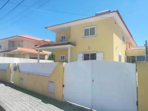 Villa à Fernao Ferro, Seixal