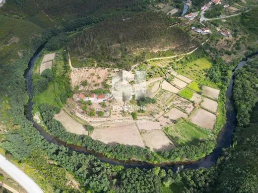 Farma w Lavegadas, Vila Nova de Poiares