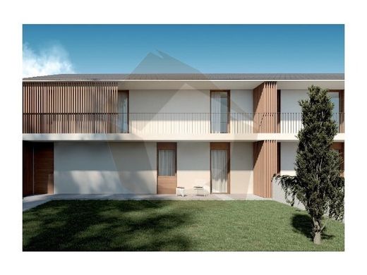 ‏וילה ב  Paranhos, Porto