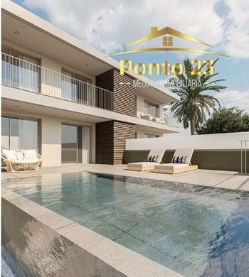 Apartment / Etagenwohnung in Funchal, Madeira