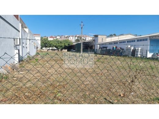 Grundstück in Porto de Mós, Distrito de Leiria