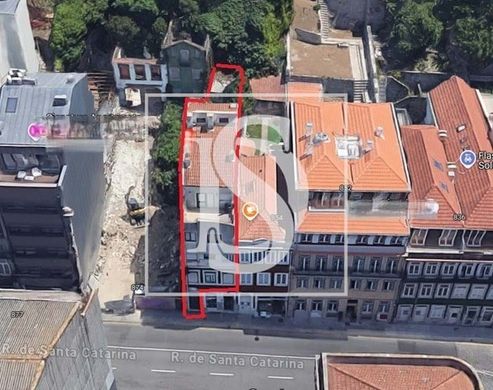 Edificio en Oporto, Porto