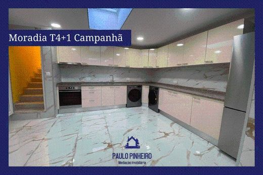 Villa in Campanhã, Porto