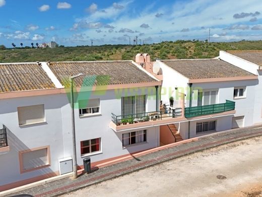 Apartment in Luz, Lagos