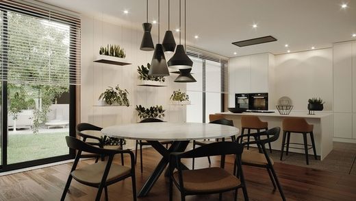 Villa - Urgeses, Guimarães