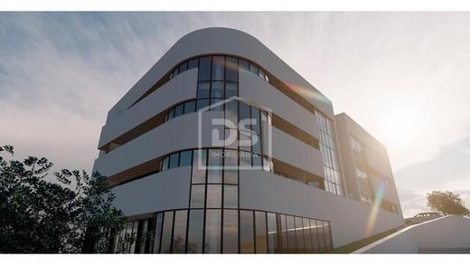 Apartment in Repeses e São Salvador, Distrito de Viseu