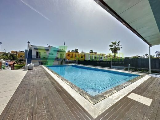 Villa in Estômbar e Parchal, Lagoa