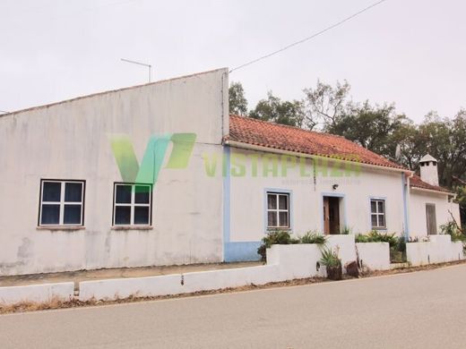 Farm in Monchique, Distrito de Faro