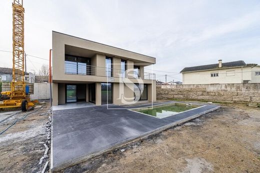 Villa in Gondar, Guimarães