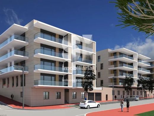 Apartment / Etagenwohnung in Santo António dos Olivais, Coimbra
