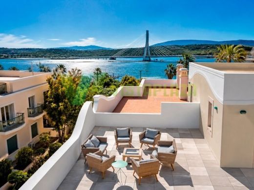 Apartment in Estômbar e Parchal, Lagoa