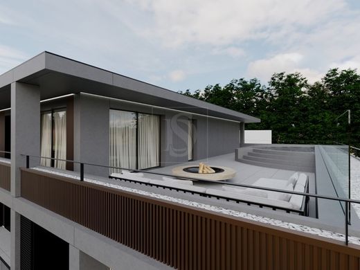 Apartment / Etagenwohnung in Bougado, Trofa