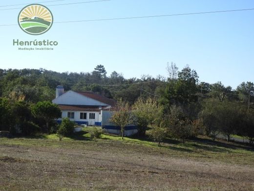 Farma w São Francisco da Serra, Santiago do Cacém