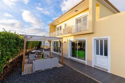 Villa in Vila de Porto Santo, Madeira
