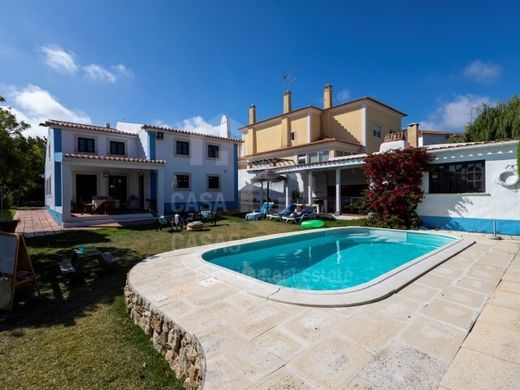 Villa a Santo Isidoro, Mafra