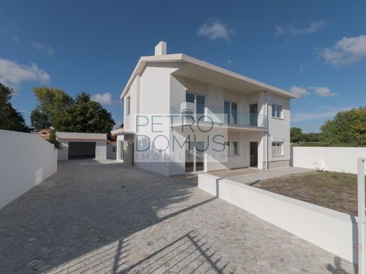 Villa en Marinha Grande, Leiria