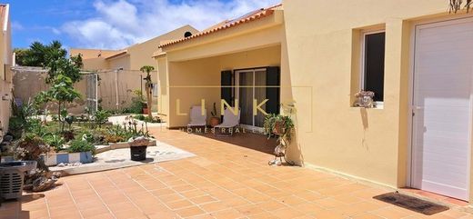 Villa in Vila de Porto Santo, Madeira