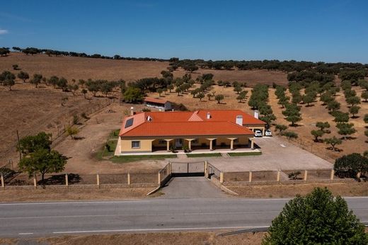 Grundstück in Arronches, Distrito de Portalegre