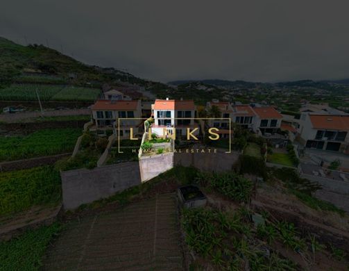 빌라 / Câmara de Lobos, Madeira