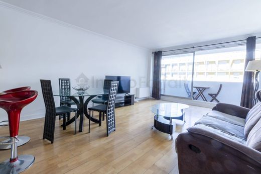 Apartment in Courbevoie, Hauts-de-Seine