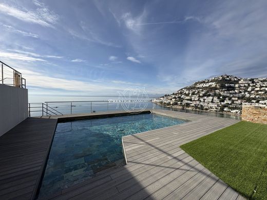 Luxury home in Roses, Province of Girona