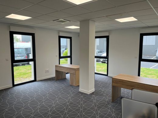 ‏משרד ב  Bretteville-sur-Odon, Calvados