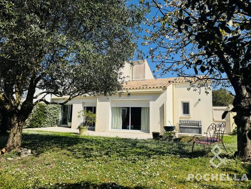 Luxury home in La Rochelle, Charente-Maritime