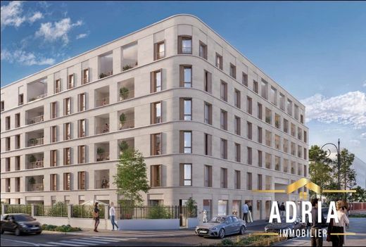 Apartment in La Garenne-Colombes, Hauts-de-Seine