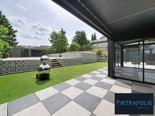 Luxury home in Corcelles-les-Monts, Cote d'Or