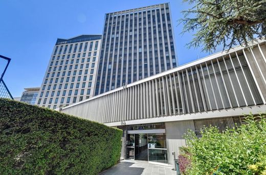 Γραφείο σε Puteaux, Hauts-de-Seine