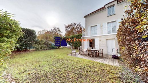 Πολυτελή κατοικία σε Carrières-sur-Seine, Yvelines