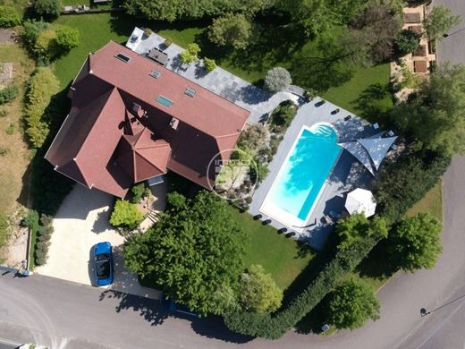 Luxus-Haus in Hagenthal-le-Haut, Haut-Rhin
