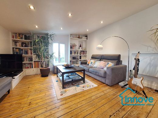 Apartment in Le Chesnay, Yvelines