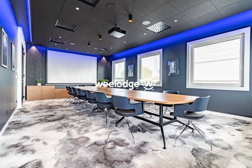 Office in Osny, Val d'Oise