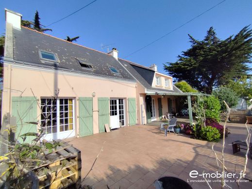 Maison de luxe à Groix, Morbihan