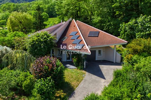 Luxury home in Crolles, Isère