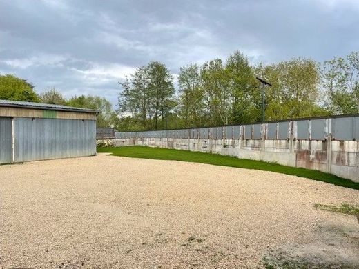 Bourges, Cherのアパートメント・コンプレックス