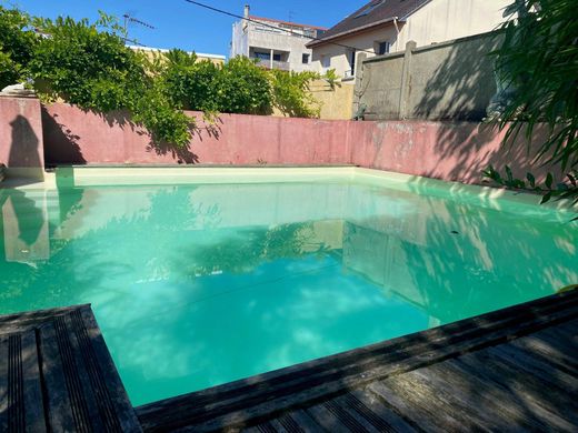 Luksusowy dom w Clamart, Hauts-de-Seine