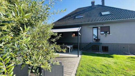 Luxury home in Weitbruch, Bas-Rhin