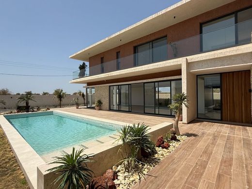 Элитный дом, Sali, Région de Thiès