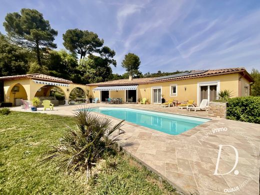 Luxury home in Garéoult, Var