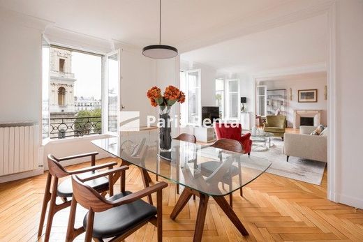 Apartment in Saint-Germain, Odéon, Monnaie, Paris