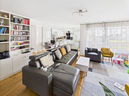 ‏דירה ב  Asnières-sur-Seine, Hauts-de-Seine