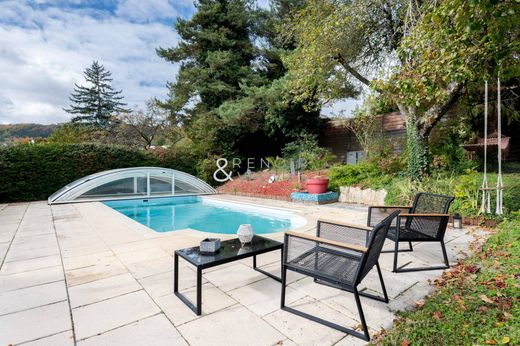 Luxury home in Houdemont, Meurthe et Moselle